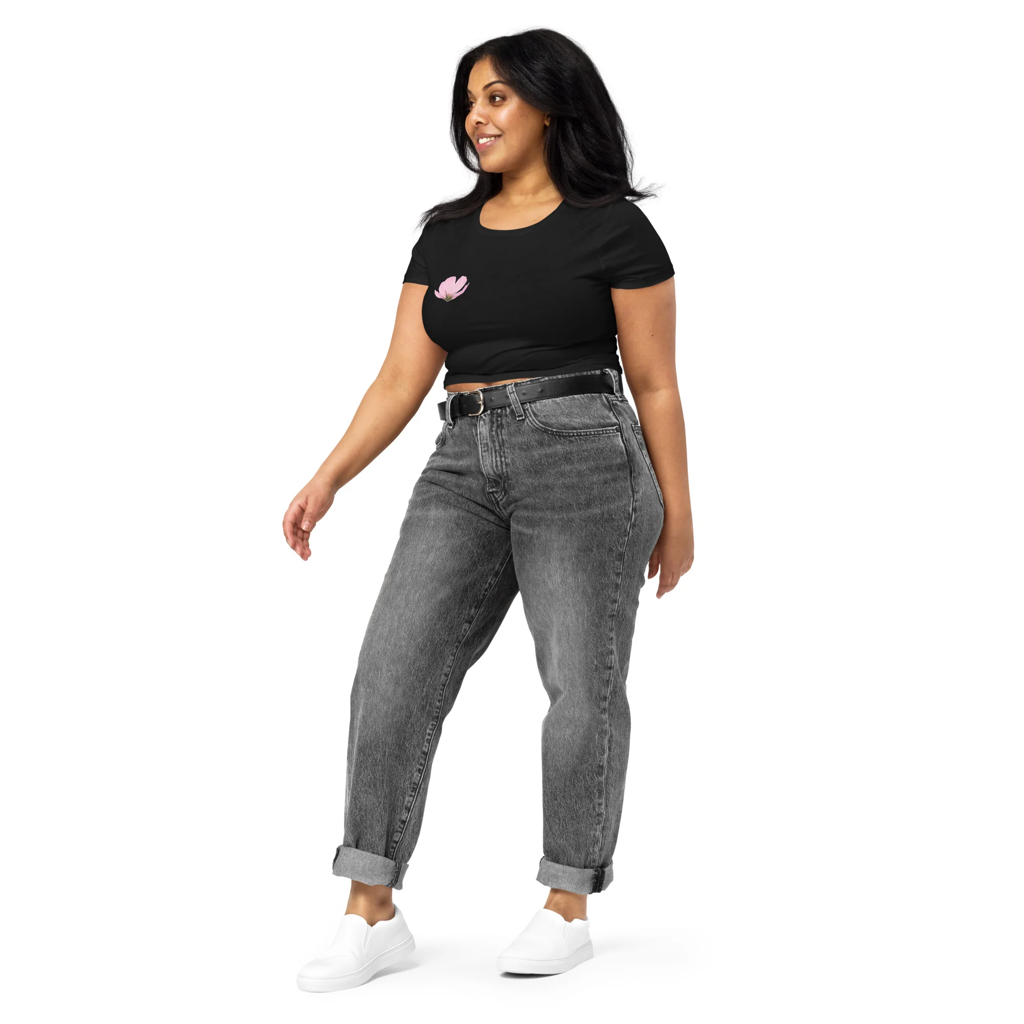 Le vêtement le plus tendance de la saison : le crop-top! Très près du corps, ce top reste toujours incroyablement confortable. Il descend juste au-dessus du nombril.