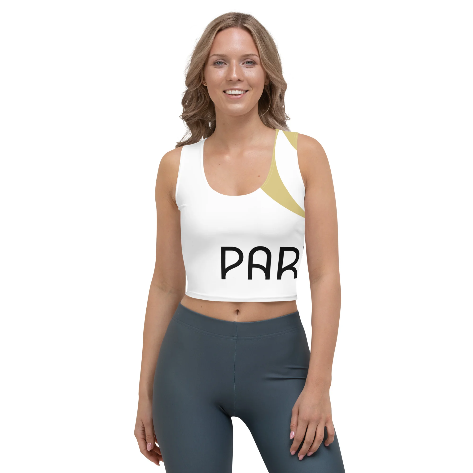 Partez gagnante aux Jeux Olympiques Paris 2024 avec ce top court moulant, imprimé de bas en haut. Coupé et cousu par sublimation, il est prêt à faire des ravages !